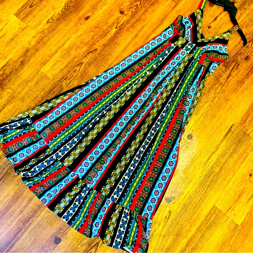 New T Tahari Multi Colored Flowy Maxi Dress - Picture 3 of 16